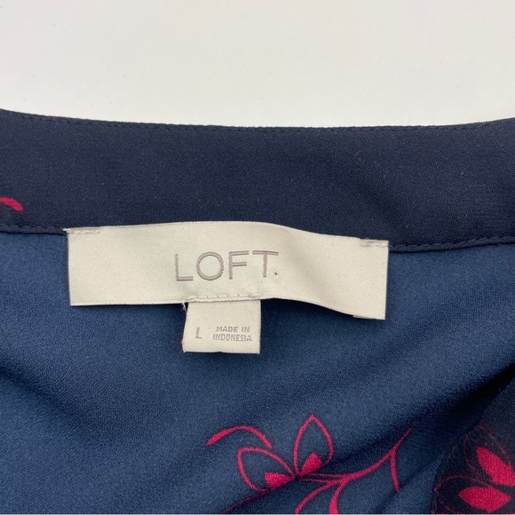 LOFT Women's Size Large Cold Shoulder Blue Floral Long Sleeve V-Neck Blouse - Picture 2 of 14